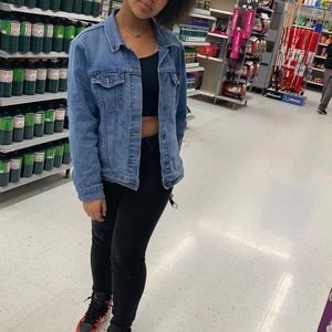 Meet your Posher, Raven